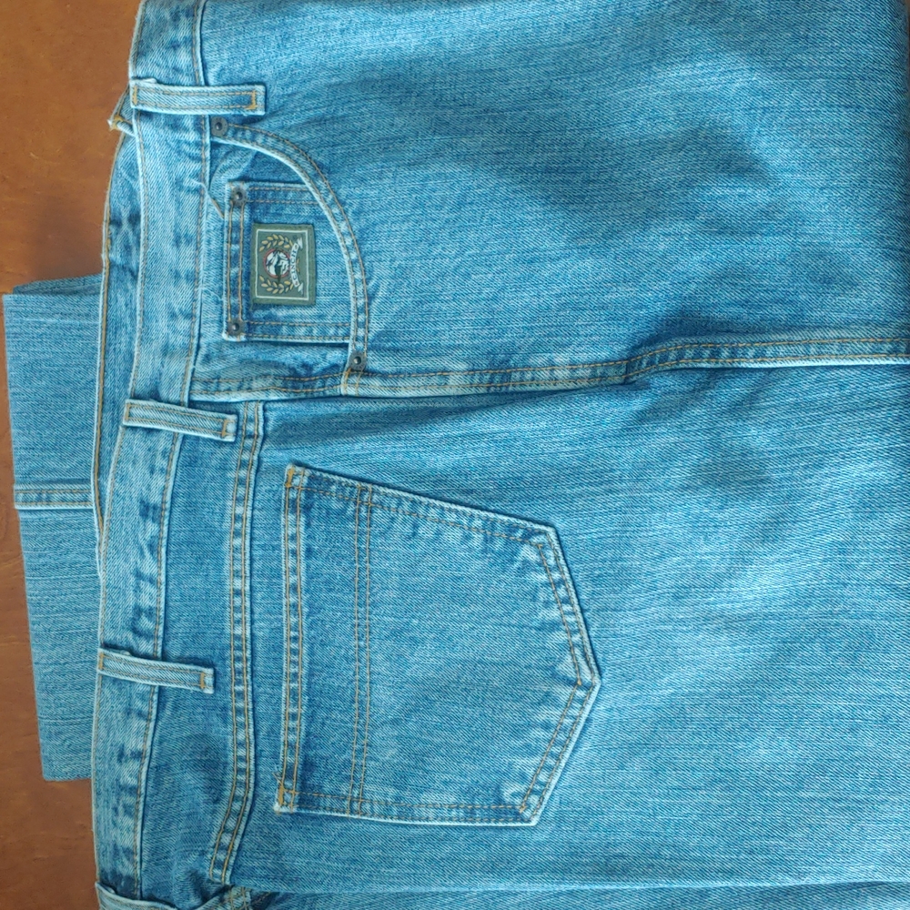 Classic Light Blue Men’s Jeans - Comfortable Everyday Denim